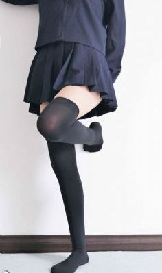 绿蔷薇 电视剧_BD英语手机免费观看完整