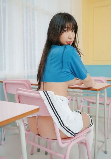 女大学沙龙_蓝光全集免费观看