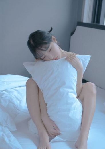 女朋友的母亲完整视频带翻译_DVD全集免费播放